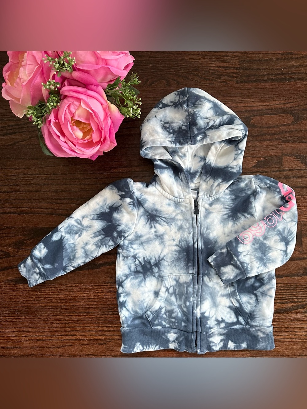Gap Kids tie dye hoodie in size 2T